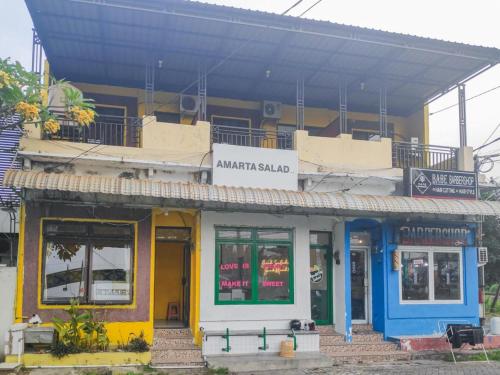 de luck homestay near alun alun sidoarjo