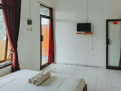 de luck homestay near alun alun sidoarjo