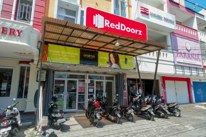 reddoorz syariah at kelud sampangan semarang