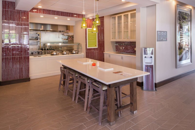 hilton garden inn bristol