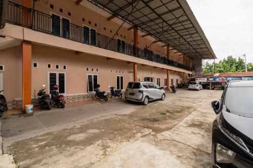 reddoorz syariah near universitas putra indonesia padang
