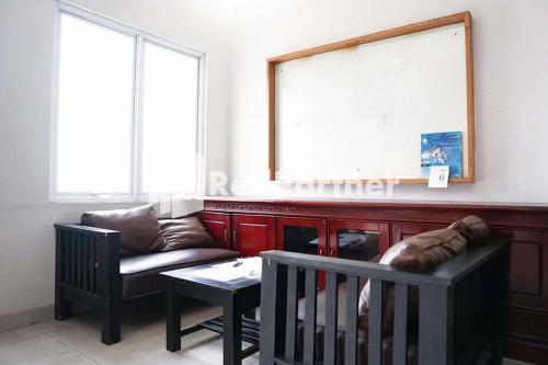 reddoorz victory homestay karawaci
