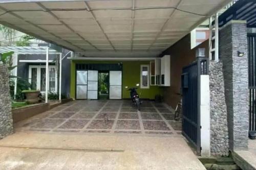 reddoorz syariah prapen jaya surabaya