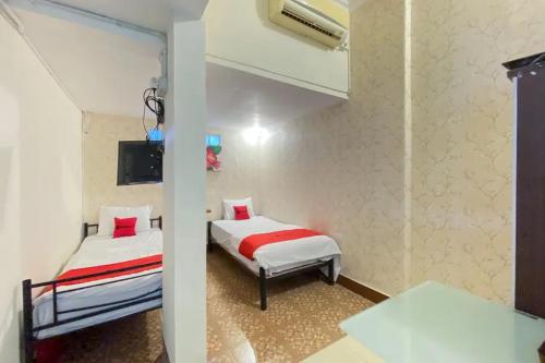 reddoorz syariah prapen jaya surabaya