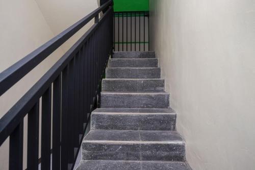 urbanview syariah zidney 3 salatiga by reddoorz