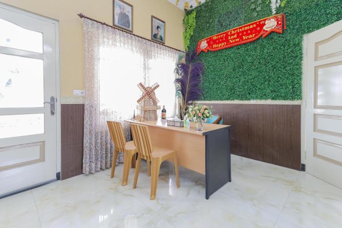 reddoorz plus villa bontes batu