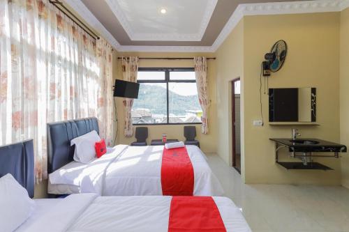 reddoorz plus villa bontes batu