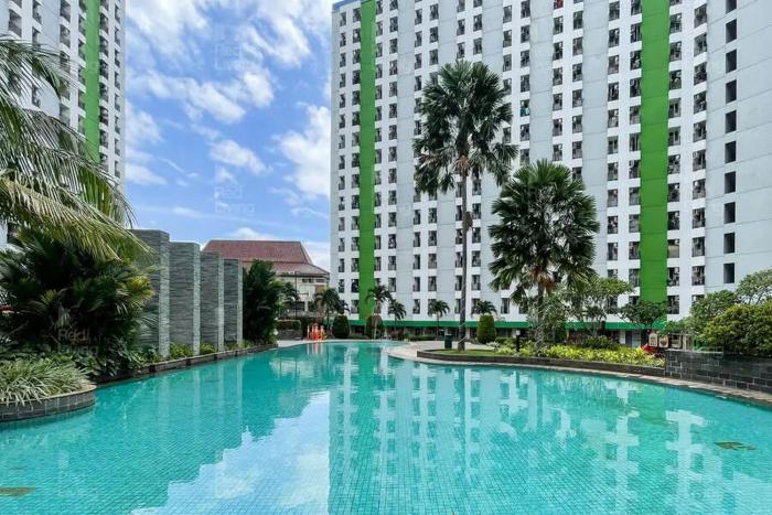 redliving apartemen green lake view ciputat pelangi rooms 3 tower e