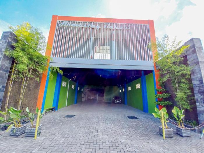homestay bahari near wisata bahari tlocor sidoarjo mitra reddoorz