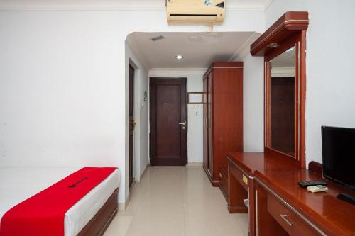 reddoorz syariah near rs yos sudarso padang