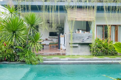 the kumpi bali by the lavana