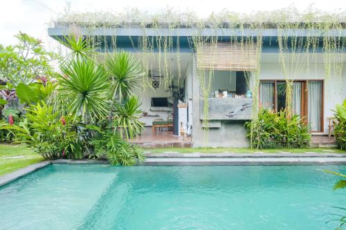 the kumpi bali by the lavana
