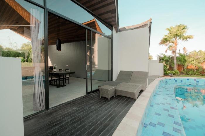 the lavana akatara villa nusa dua