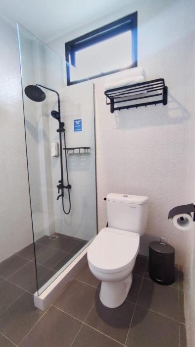 atap biru residence