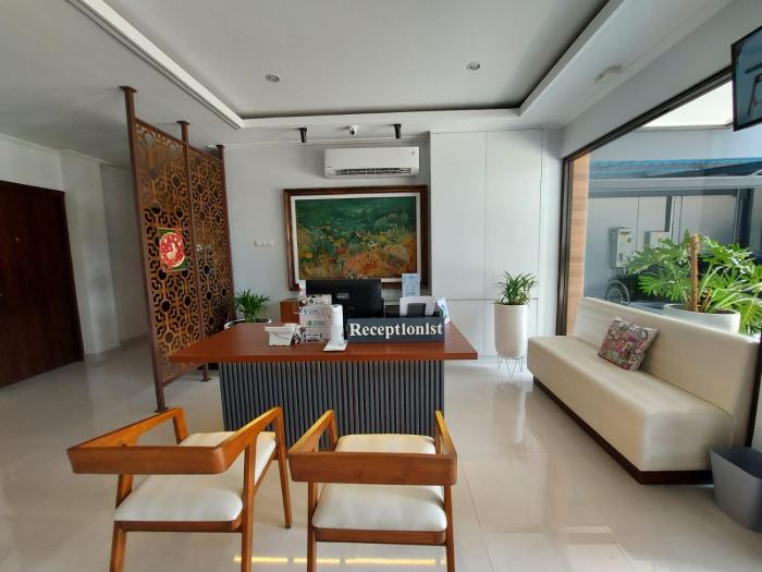 atap biru residence