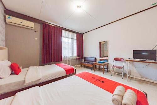 reddoorz syariah hotel budi family