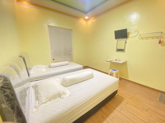 homestay rn near taman bambu runcing polewali mitra reddoorz