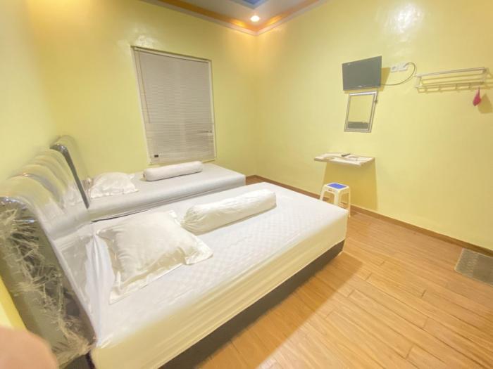 homestay rn near taman bambu runcing polewali mitra reddoorz
