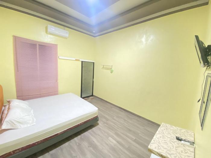 homestay rn near taman bambu runcing polewali mitra reddoorz