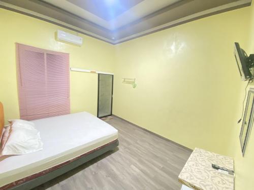 homestay rn near taman bambu runcing polewali mitra reddoorz
