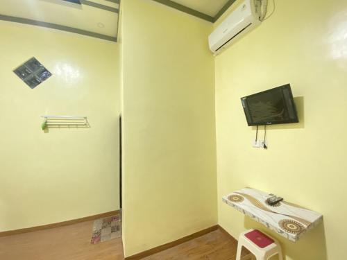 homestay rn near taman bambu runcing polewali mitra reddoorz