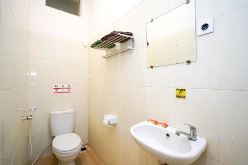urbanview stay h jakal by reddoorz