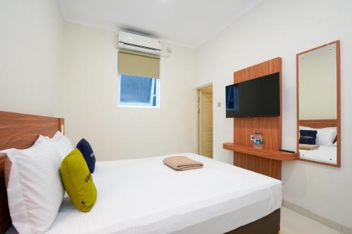 urbanview stay h jakal by reddoorz
