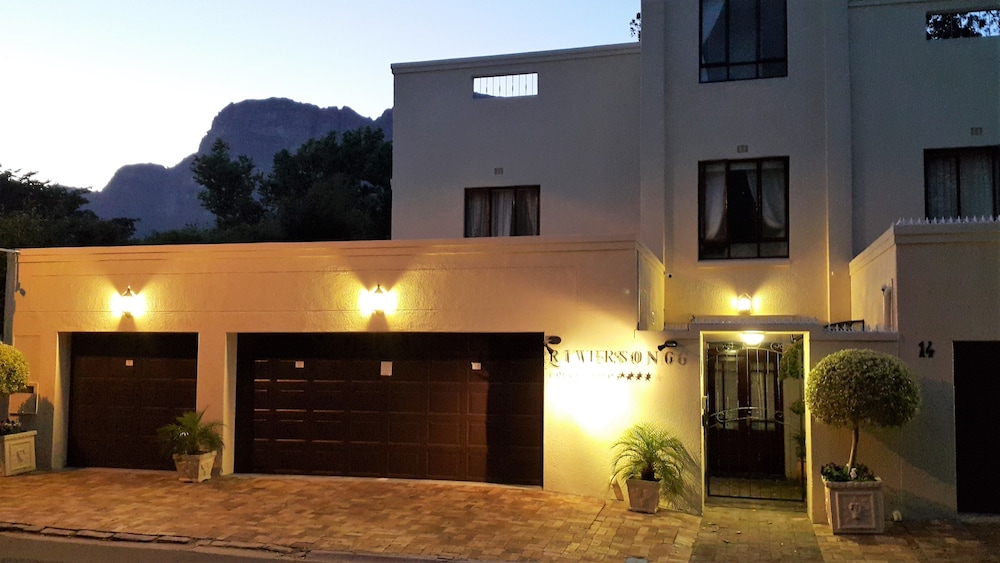 riversong guest house
