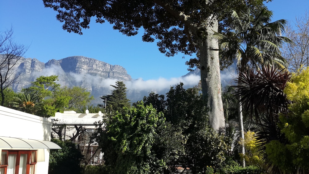 riversong guest house