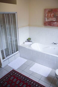 riversong guest house