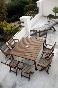 riversong guest house