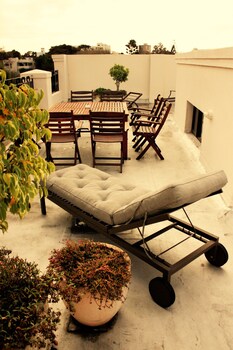 riversong guest house