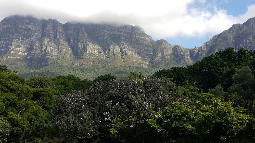 riversong guest house