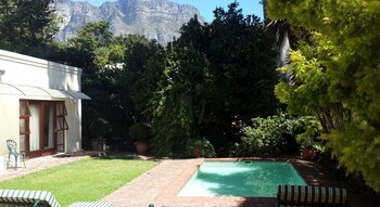 riversong guest house