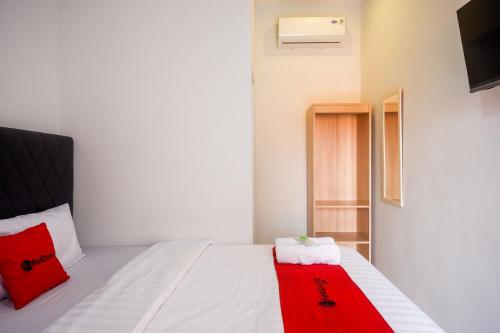 reddoorz near kawasan simpang lima area