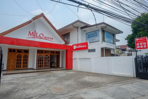 reddoorz near kawasan simpang lima area