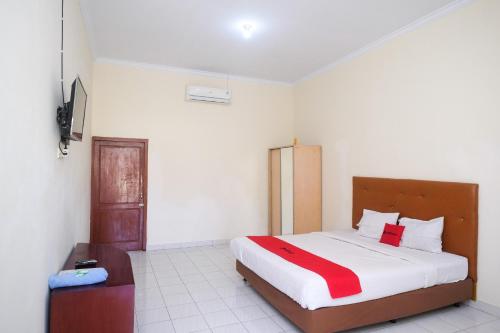 reddoorz syariah near alun alun wonosari