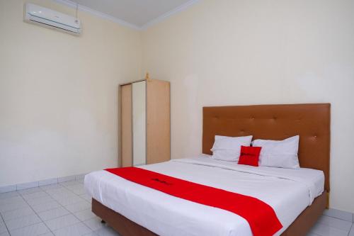 reddoorz syariah near alun alun wonosari