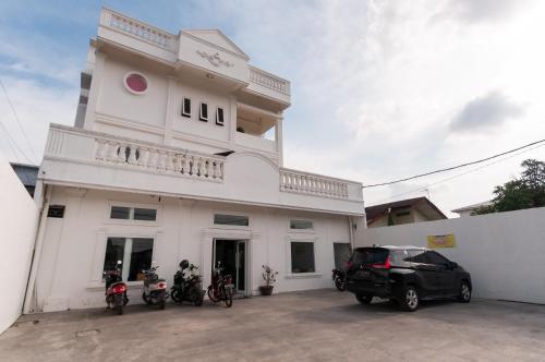 reddoorz near uisu teladan medan