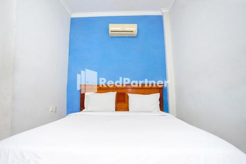 hotel serena anggrek near manhattan times square mall medan redpartner