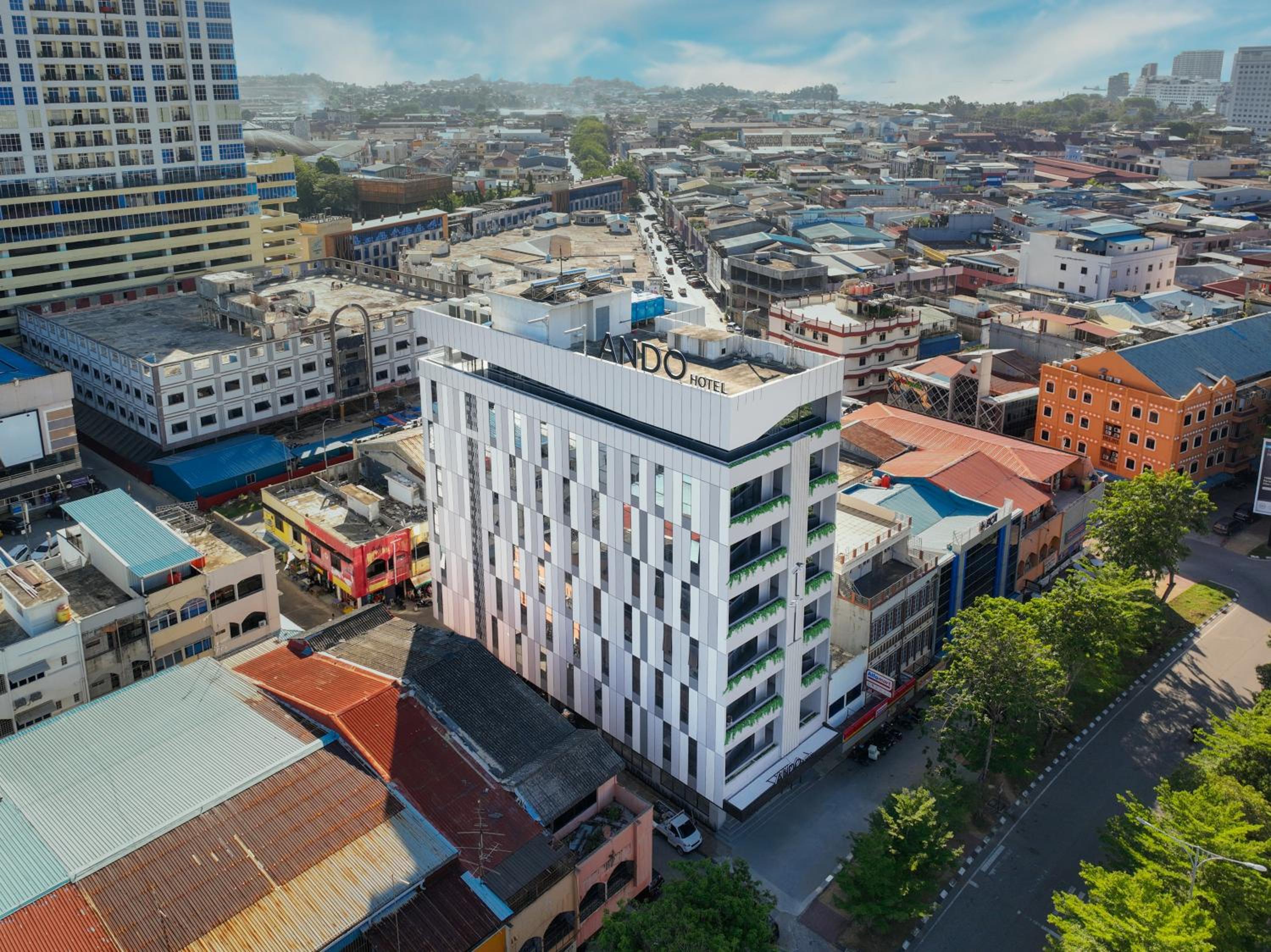 ando hotel batam