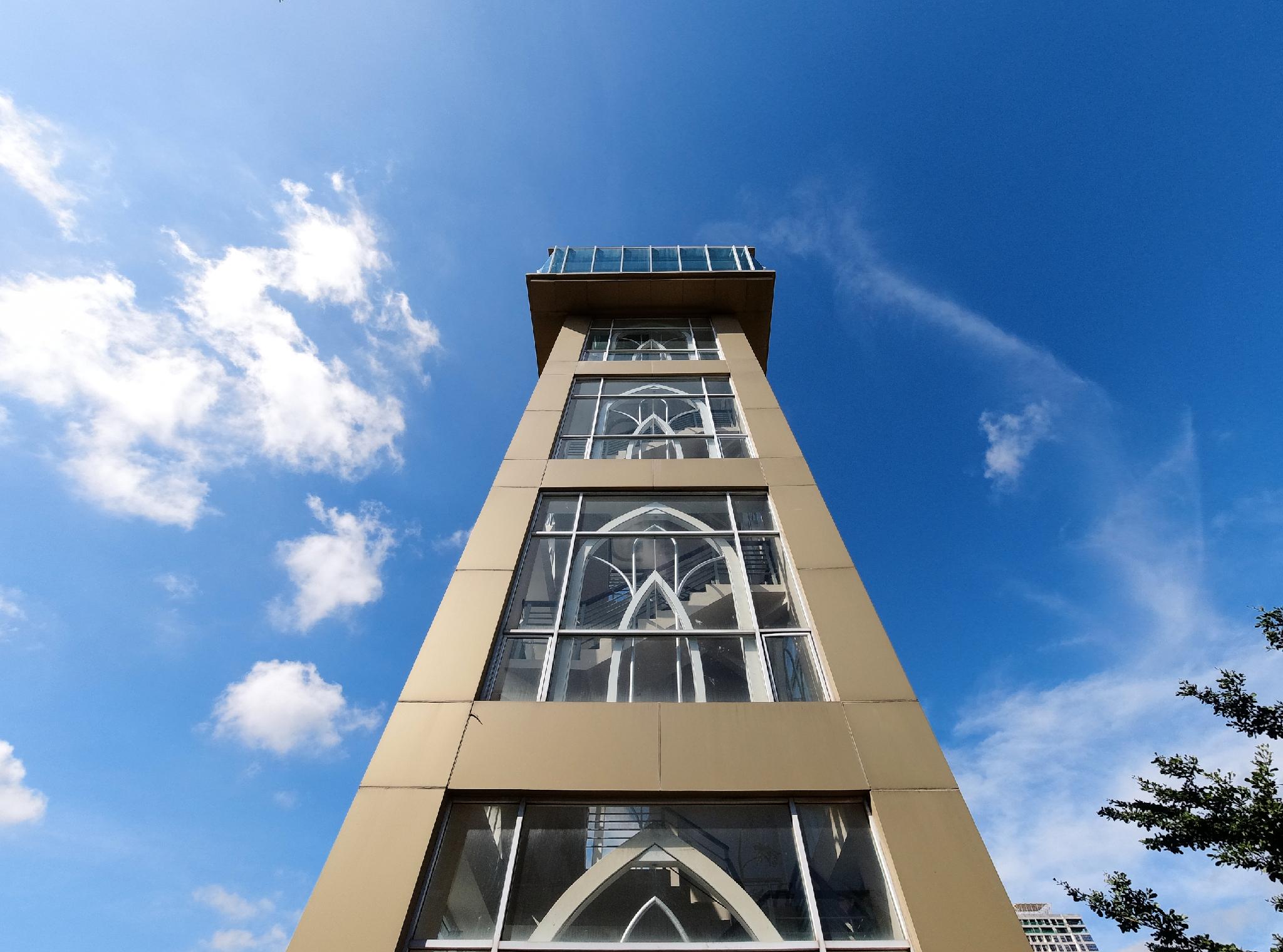 ando hotel batam