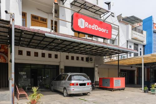 reddoorz syariah panglima nyak makam aceh 2