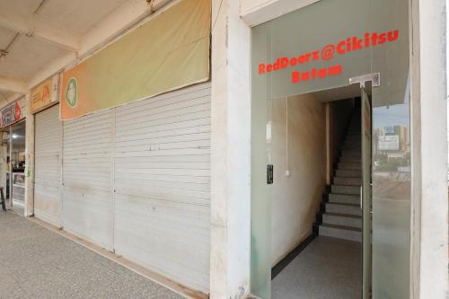 reddoorz cikitsu batam