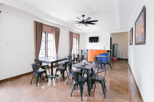 urbanview hotel sultan palace malang by reddoorz