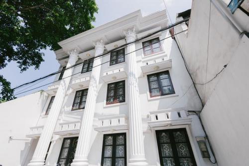 urbanview hotel sultan palace malang by reddoorz