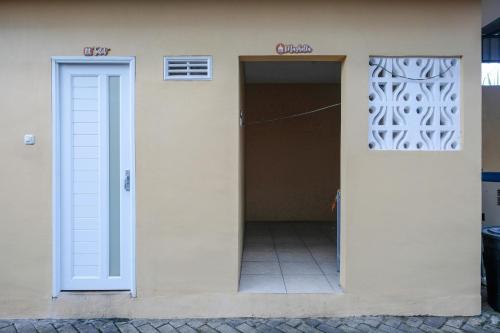 reddoorz syariah near rsud dr iskak tulungagung