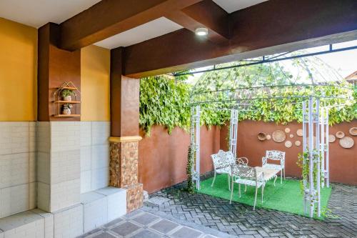 reddoorz syariah near rsud dr iskak tulungagung