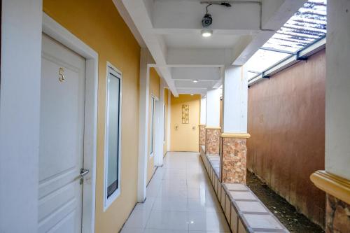 reddoorz syariah near rsud dr iskak tulungagung