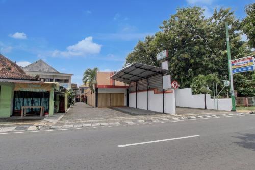 reddoorz syariah endrayanti inn rsud yogyakarta